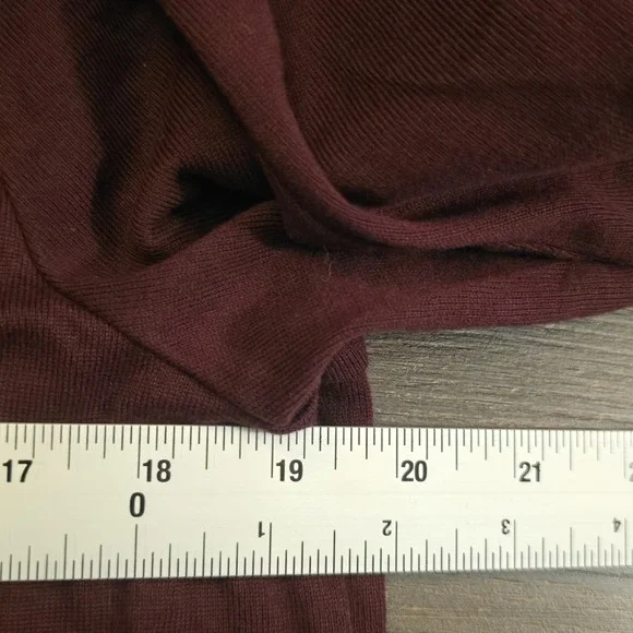 Talbots New England Equestrian Club Embroidered Tee Womens L Burgundy Preppy - Picture 5 of 6